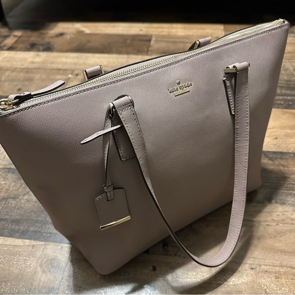 Kate Spade Cameron Street Lucie Tote - Picture 1 of 10